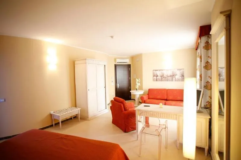 Janus Hotel Castelsardo 4*,